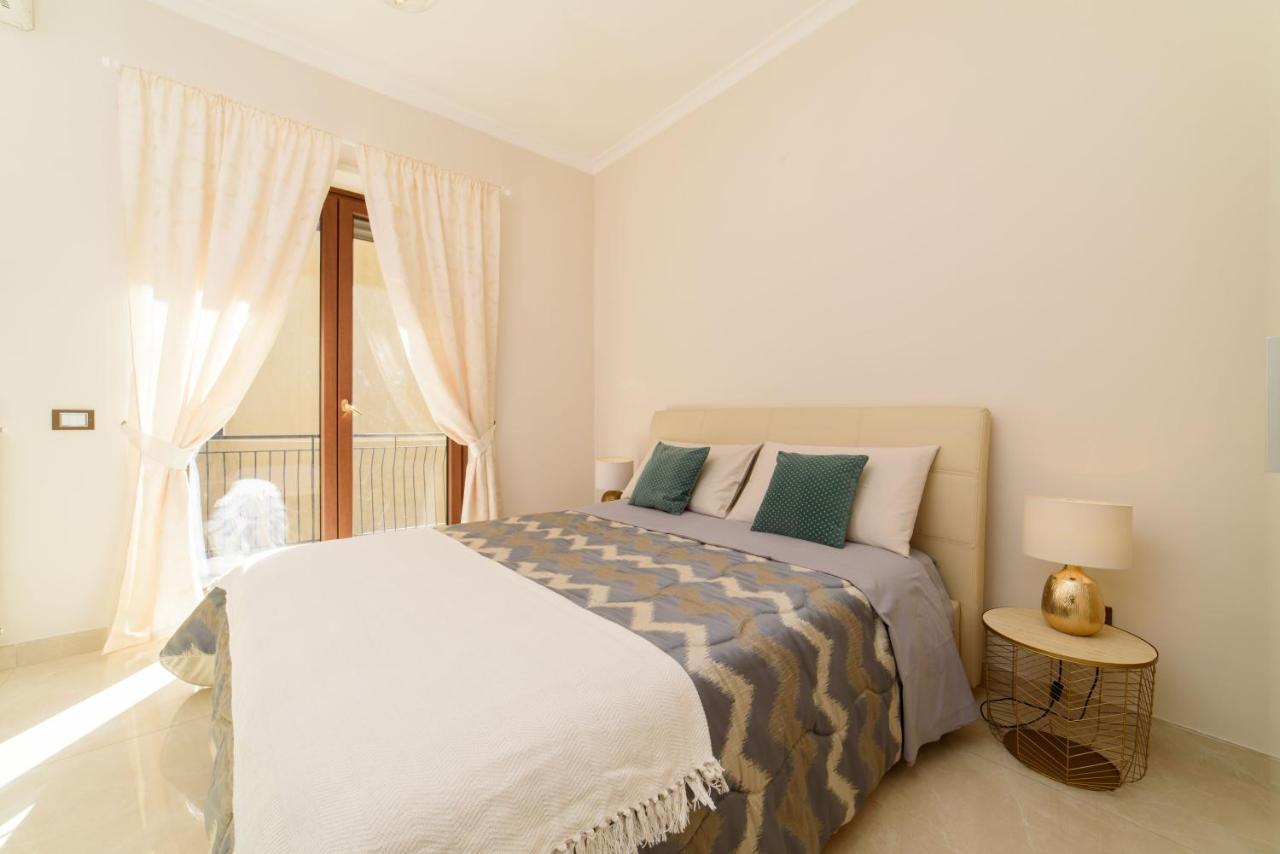 Homeaway Salerno Exteriör bild